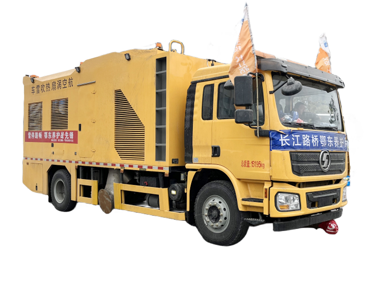 航空发动机热吹除雪车