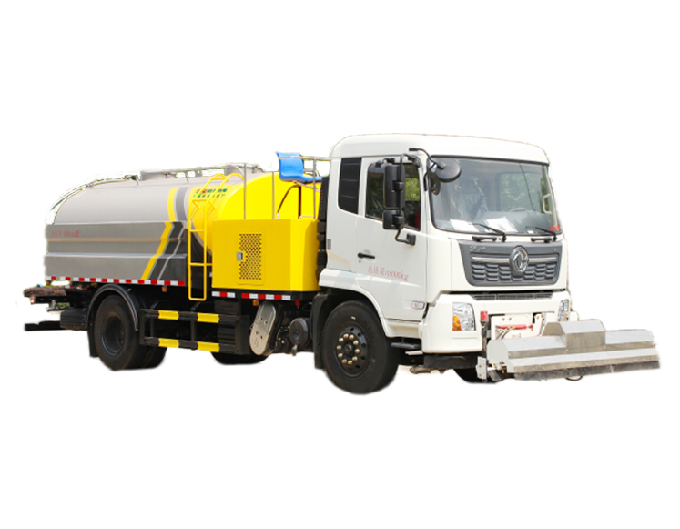 东风天锦路面清洗车