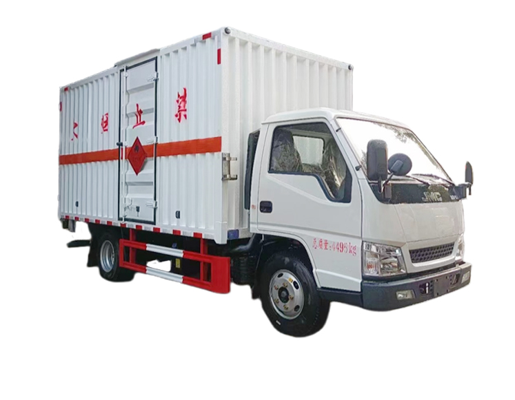 江铃顺达危险品箱式运输车