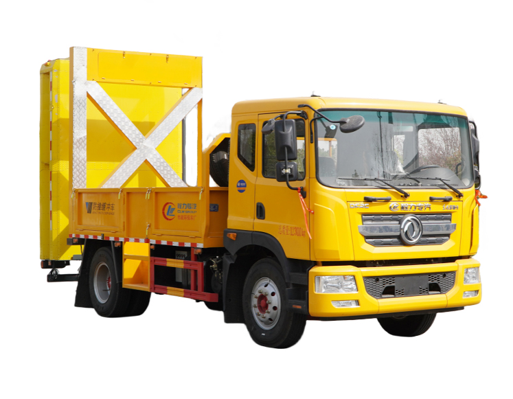 东风D9防撞车