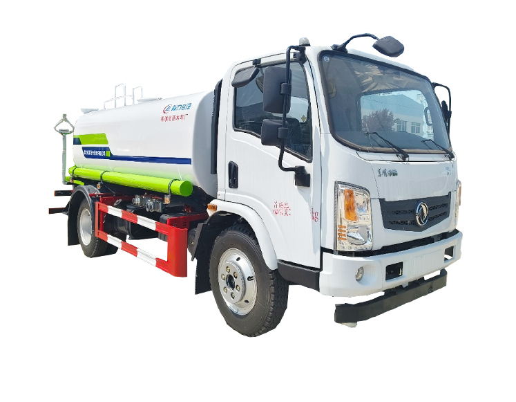 华神T1  9.2方洒水车