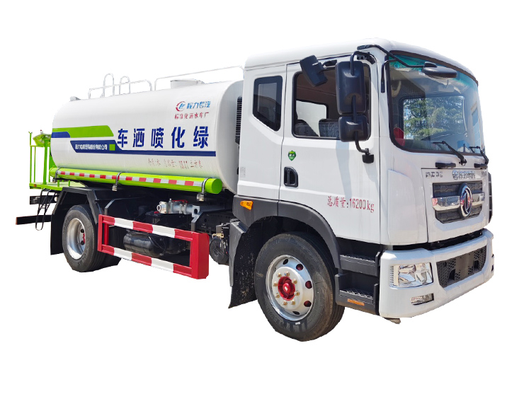 东风D9：12.5方洒水车